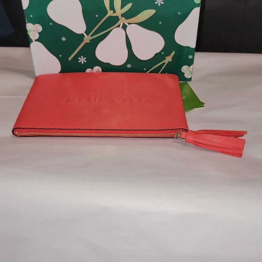 Kate Spade Gia Larchmont Avenue Logo Leather Clutch New